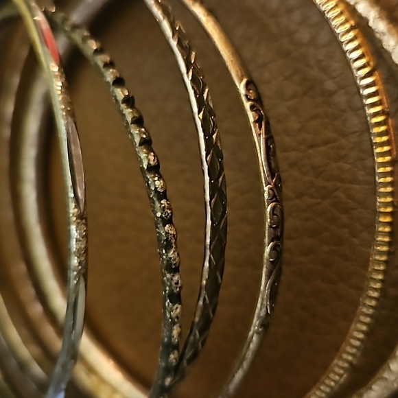 3/$30 Set of Seven Thin Stackable Metal Bangle Bracelets - Picture 4 of 5
